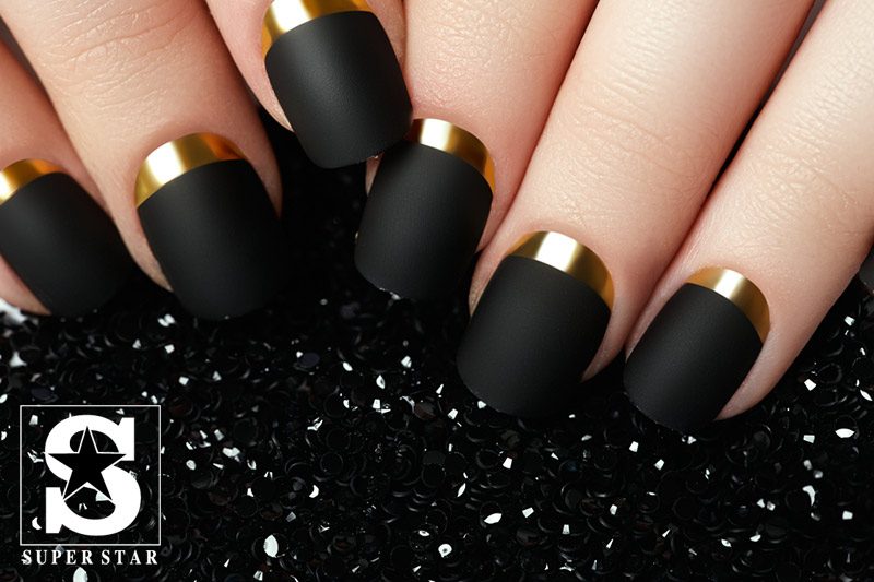 Top 10 sample dark color nails trend in this years