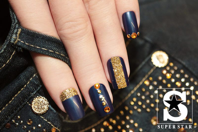 Top nails for Christmas season in this year