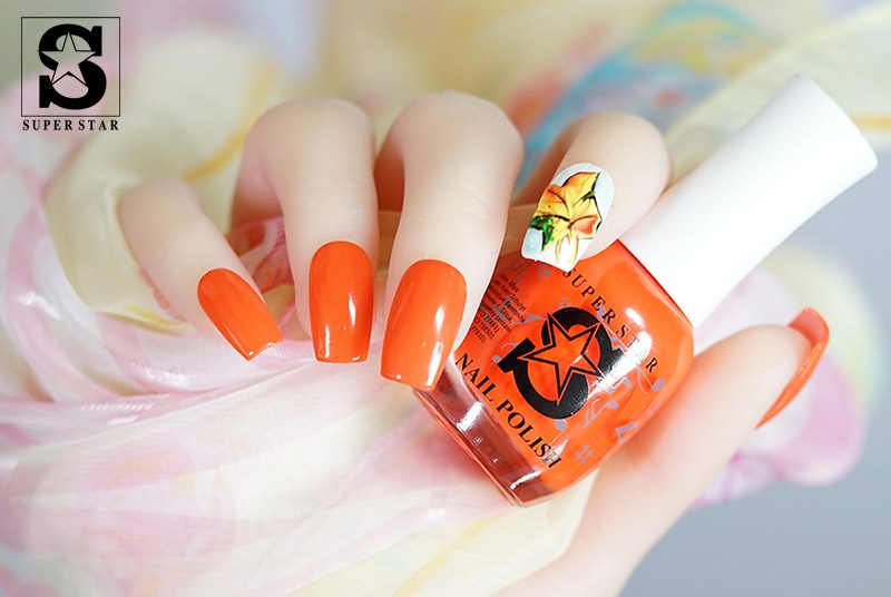 Exploring Orange color nail designs